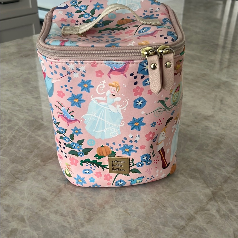 Petunia Pickle Bottom Insulated Cooler Bag in Disney's Cinderella